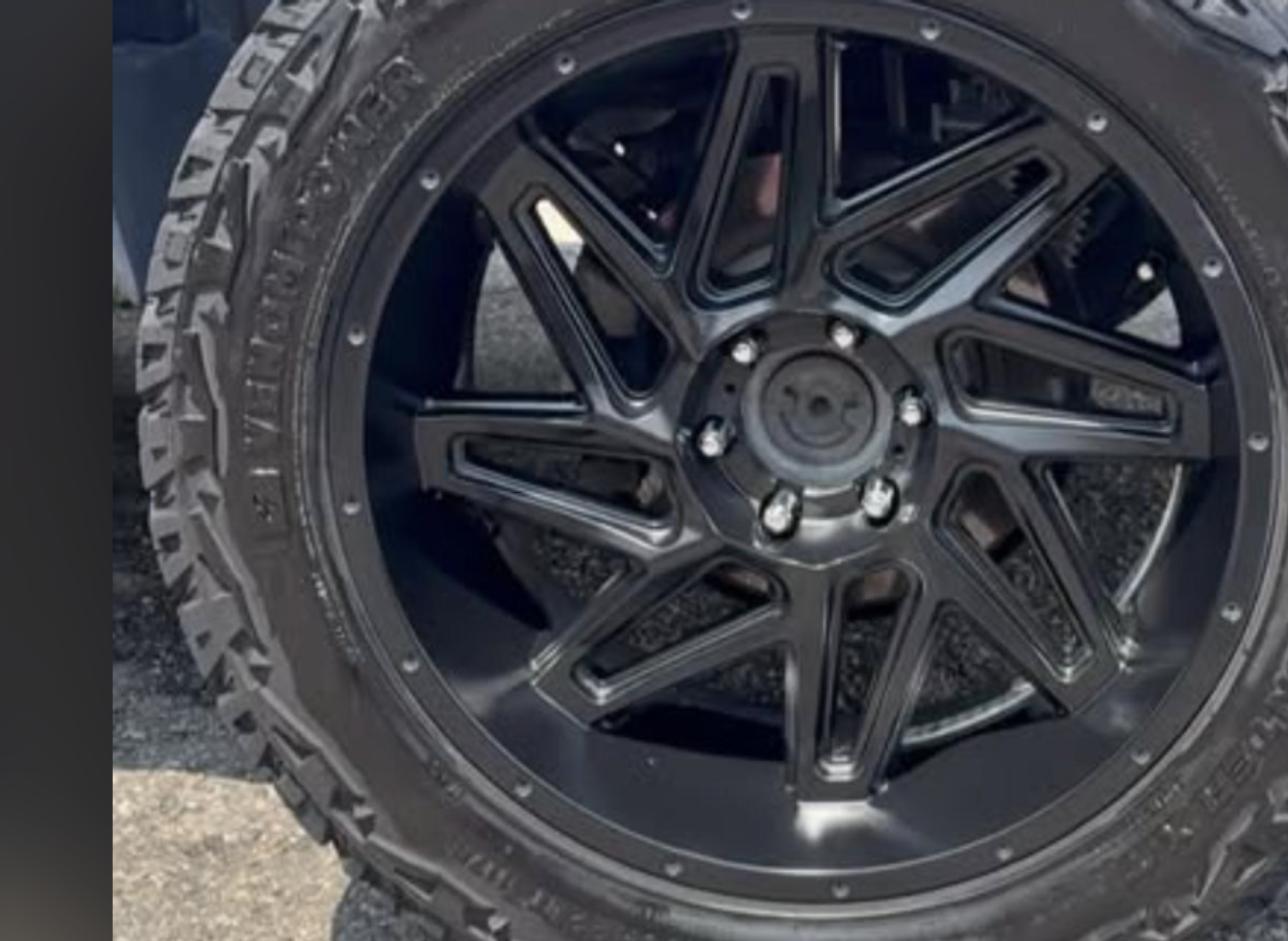 Boone Mobile Detailing wheel and tire detail in Midlothian VA